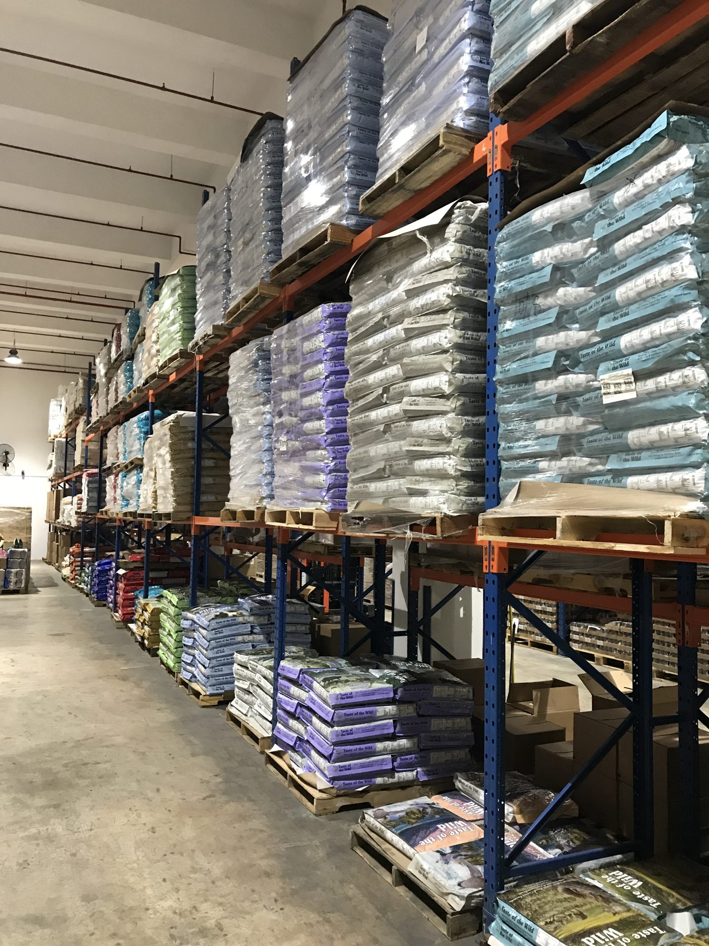 Pet food on pallet racking in a Link 2 Link warehouse